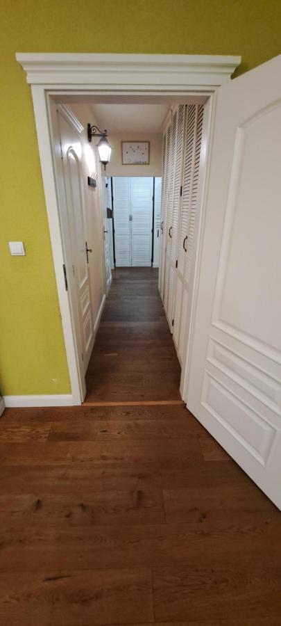 2 Rooms Apartment In Old Town 코시체 외부 사진